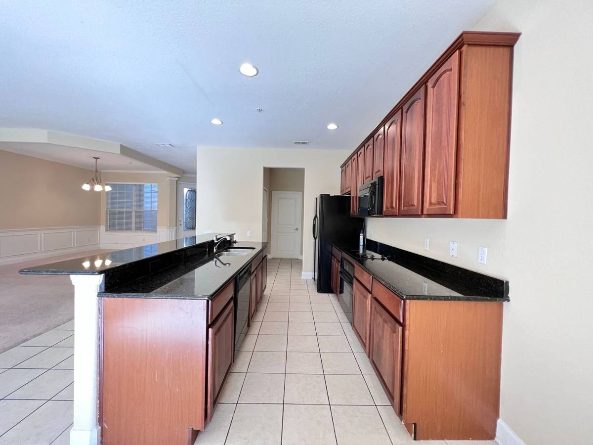 Townhouse for rent at 6278 Miramonte Dr #105, Orlando, FL 32835