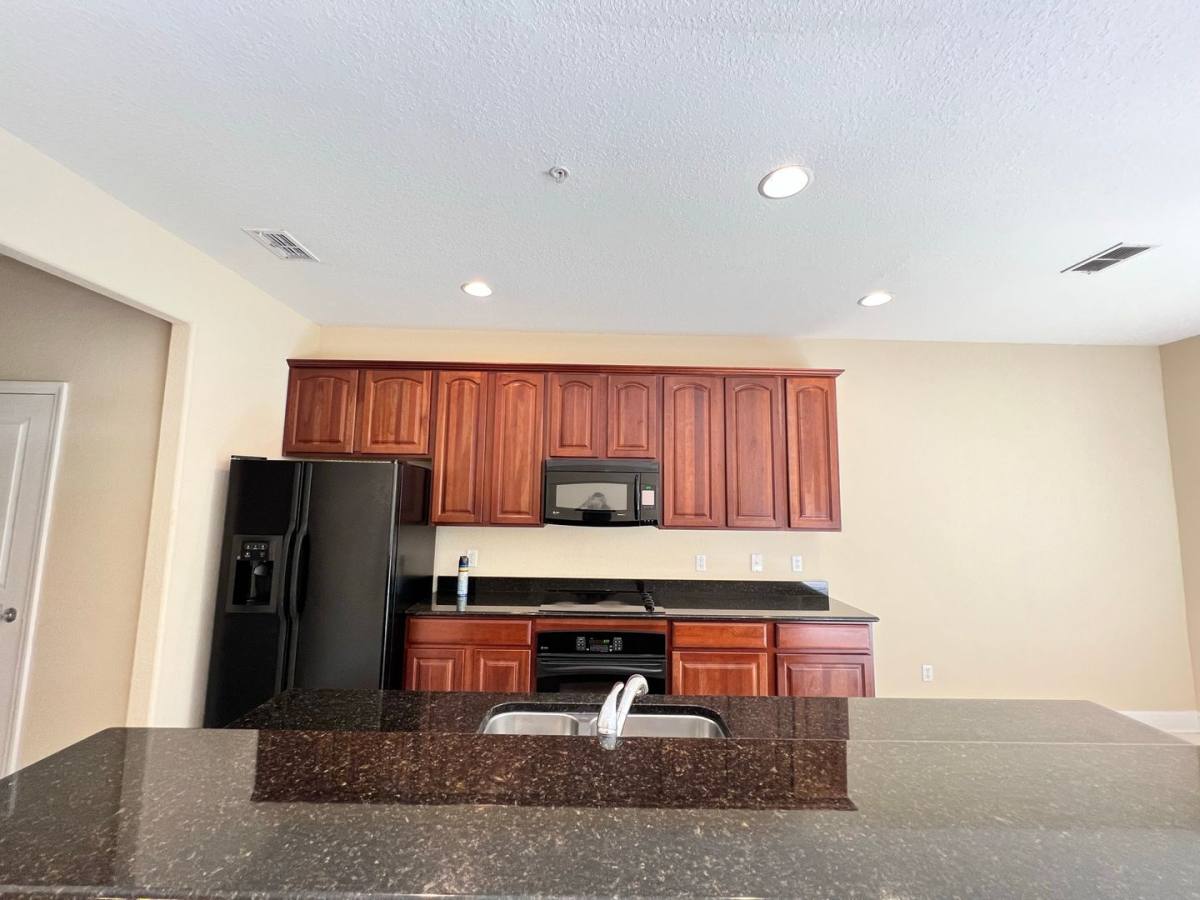 Townhouse for rent at 6278 Miramonte Dr #105, Orlando, FL 32835