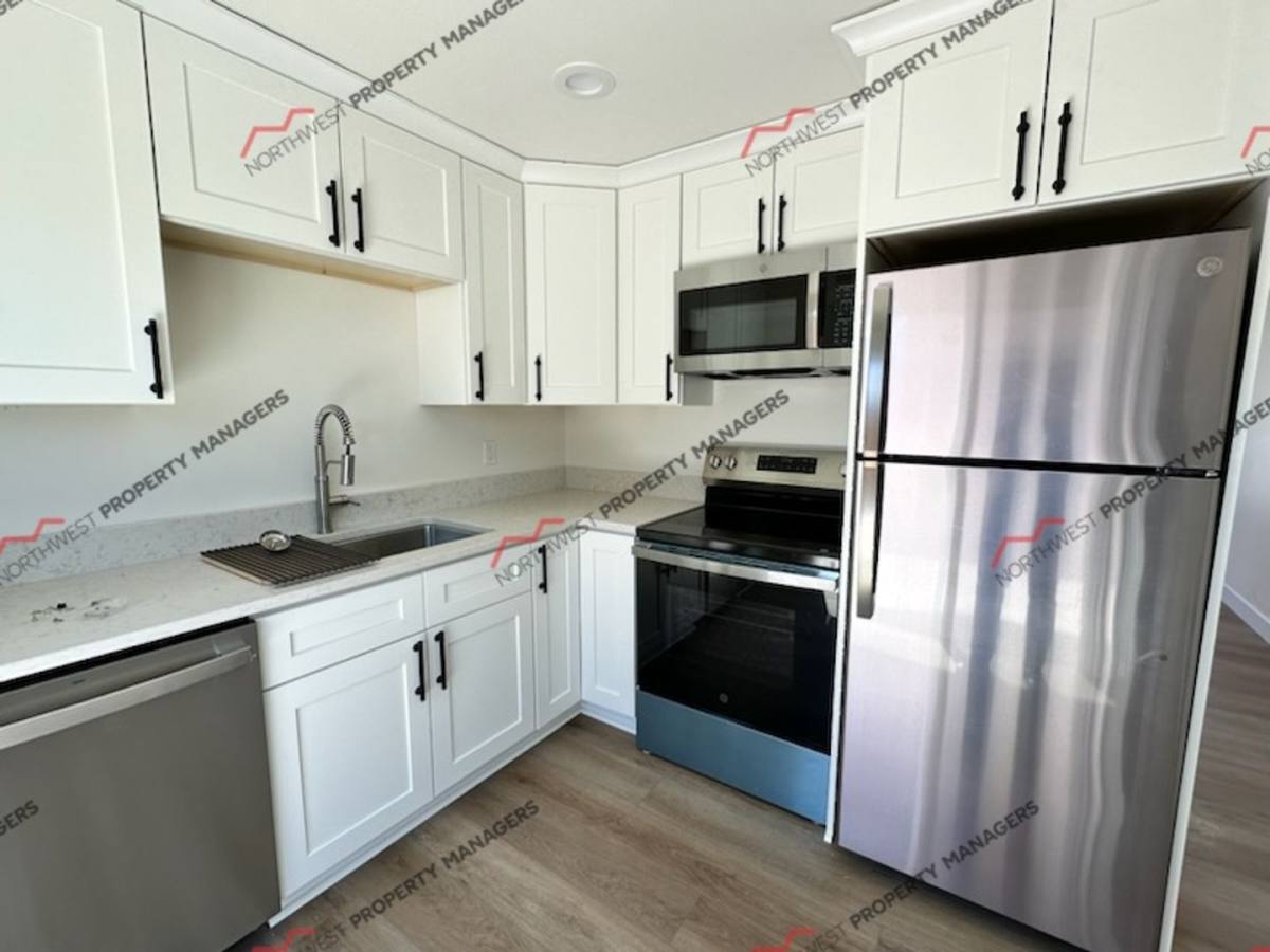 Apartment for rent at 2803 Borst Ave, Centralia, WA 98531