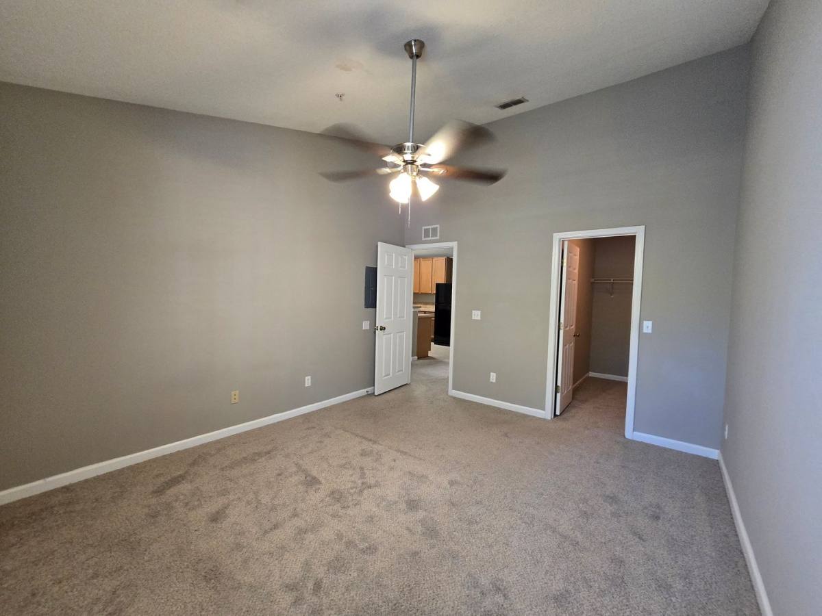 Condo for rent at 575 Oakleaf Plantation Parkway, Orange Park, FL 32065