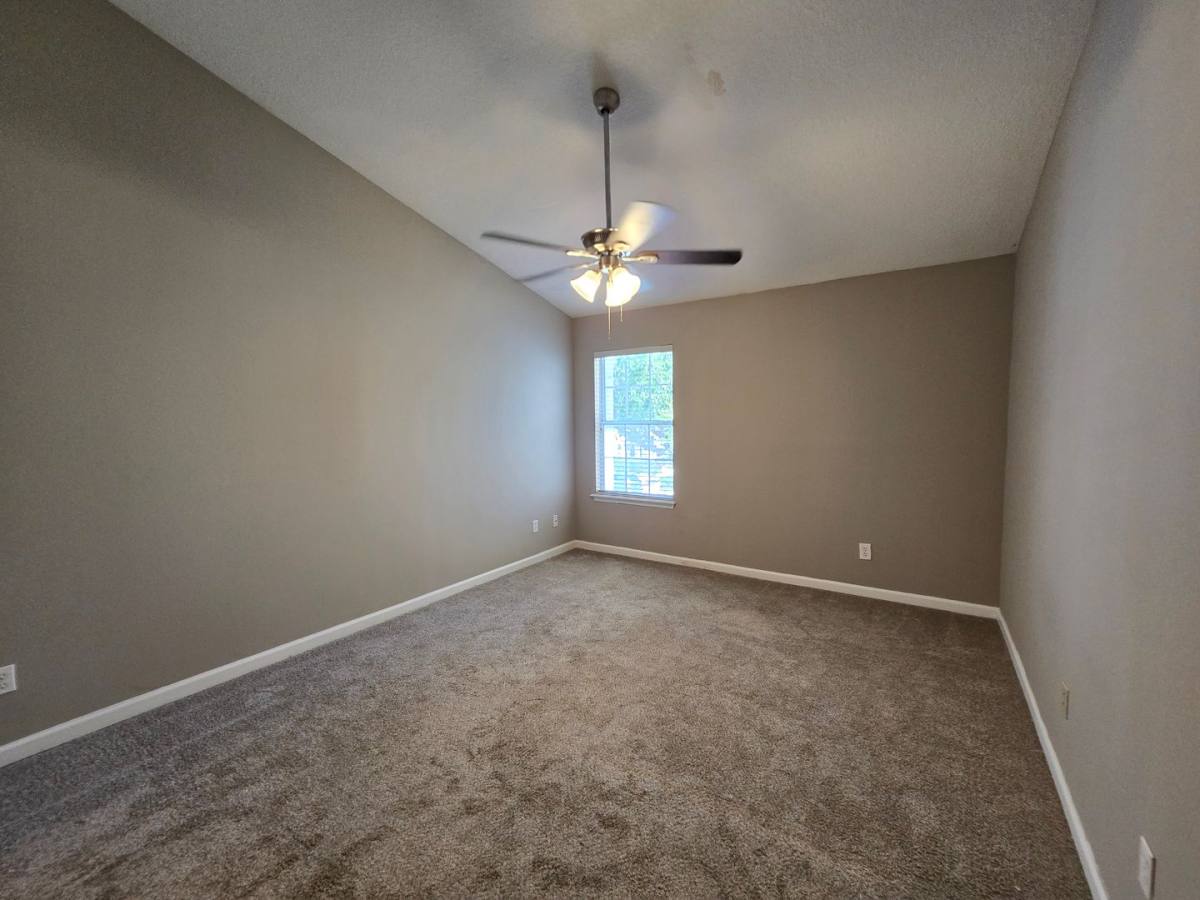 Condo for rent at 575 Oakleaf Plantation Parkway, Orange Park, FL 32065