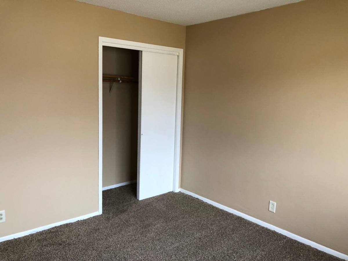 Apartment for rent at 720 7th St, Colona, IL 61241