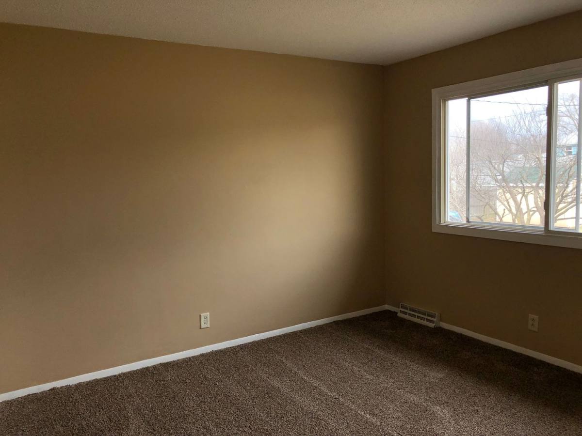 Apartment for rent at 720 7th St, Colona, IL 61241