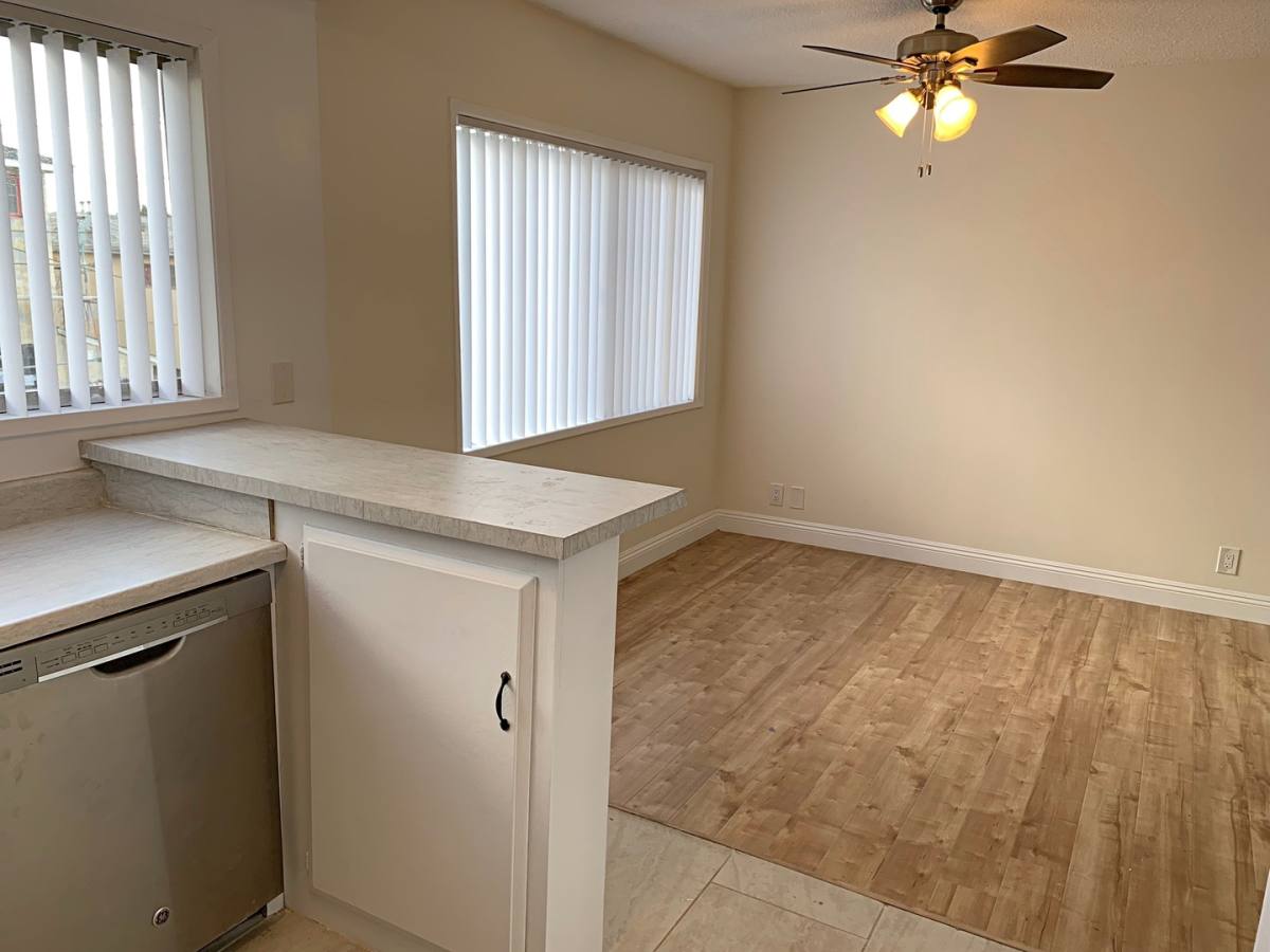 Apartment for rent at 3772 Lockland Dr, Los Angeles, CA 90008