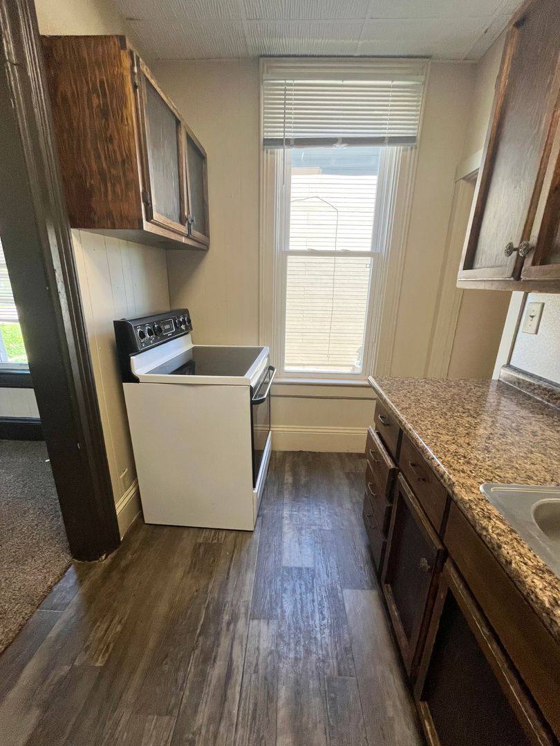 Apartment for rent at 614 S 2nd Ave, Sioux Falls, SD 57104