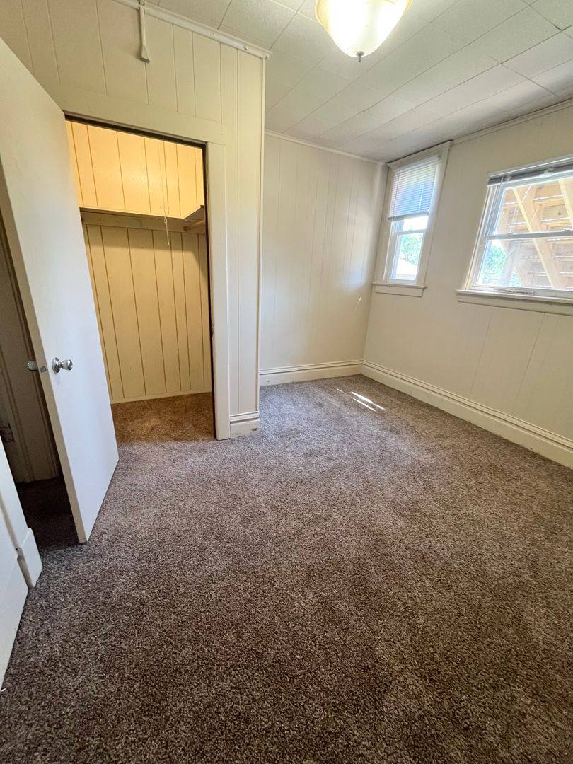 Apartment for rent at 614 S 2nd Ave, Sioux Falls, SD 57104
