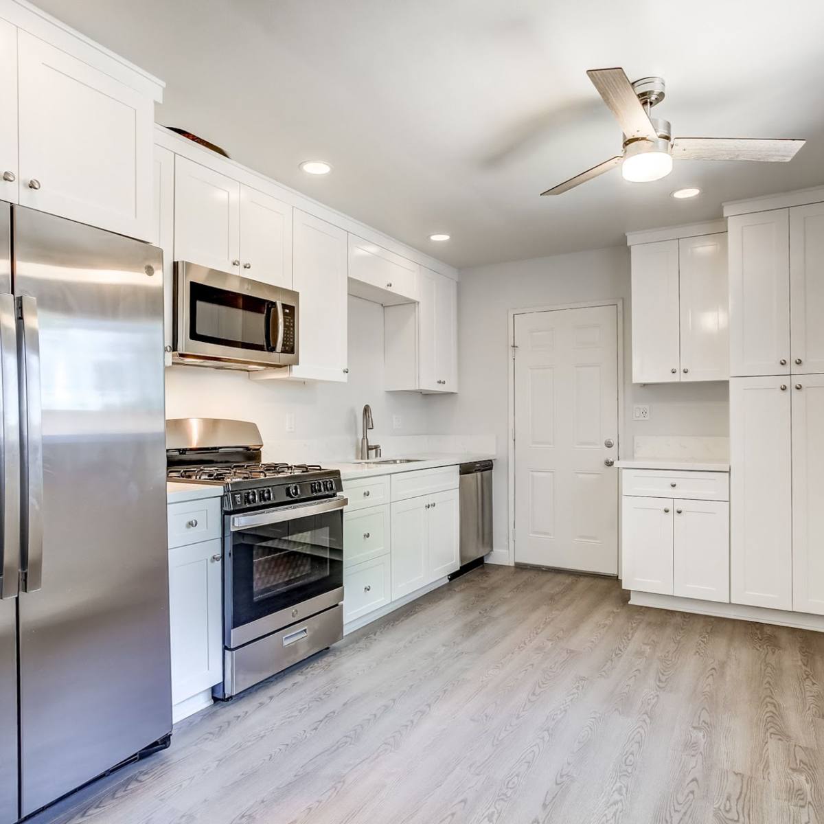 Apartment for rent at 1017-1031 E Pennsylvania Ave, Escondido, CA 92025