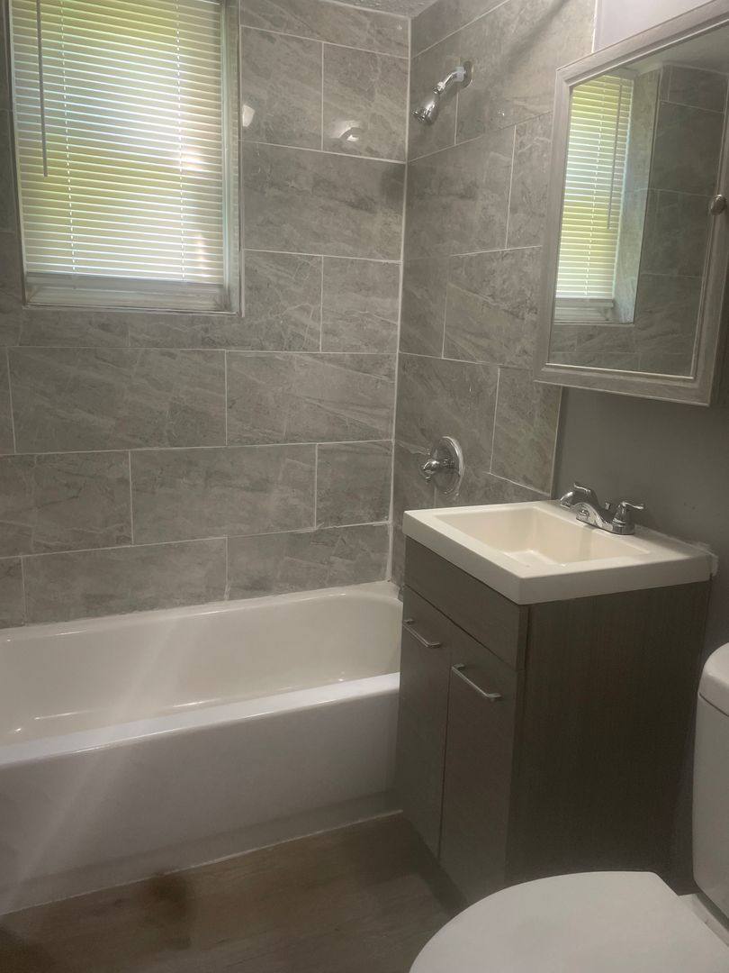 Apartment for rent at 250-270 E244th St, Euclid, OH 44123