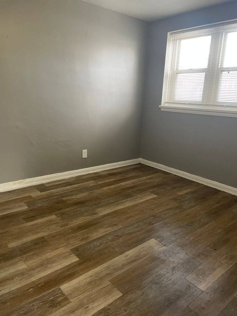 Apartment for rent at 250-270 E244th St, Euclid, OH 44123