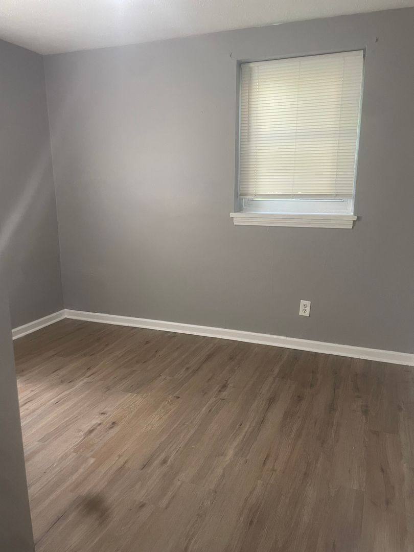 Apartment for rent at 250-270 E244th St, Euclid, OH 44123