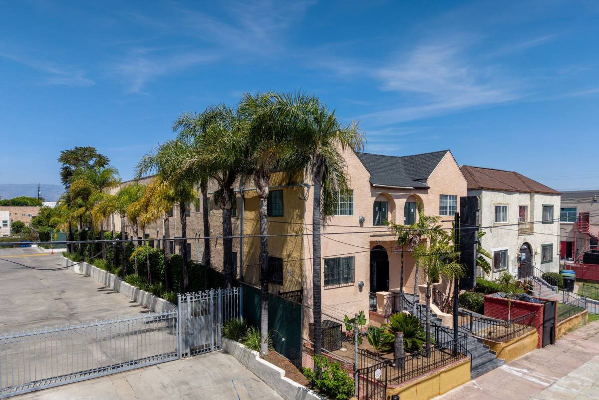 Apartment for rent at 2221 Michigan Ave, Los Angeles, CA 90033