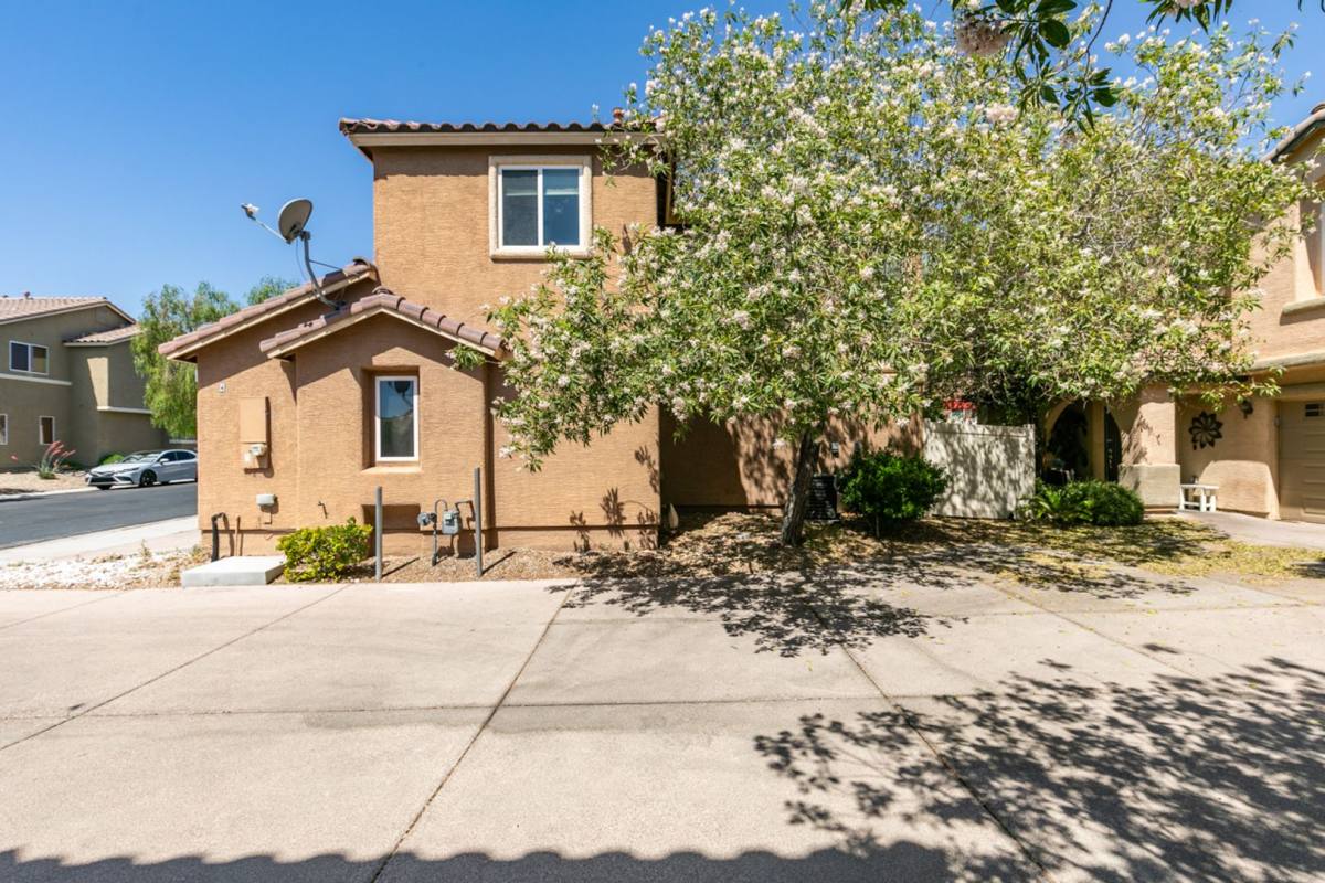 House for rent at 8868 Brindisi Park Ave, Las Vegas, NV 89148