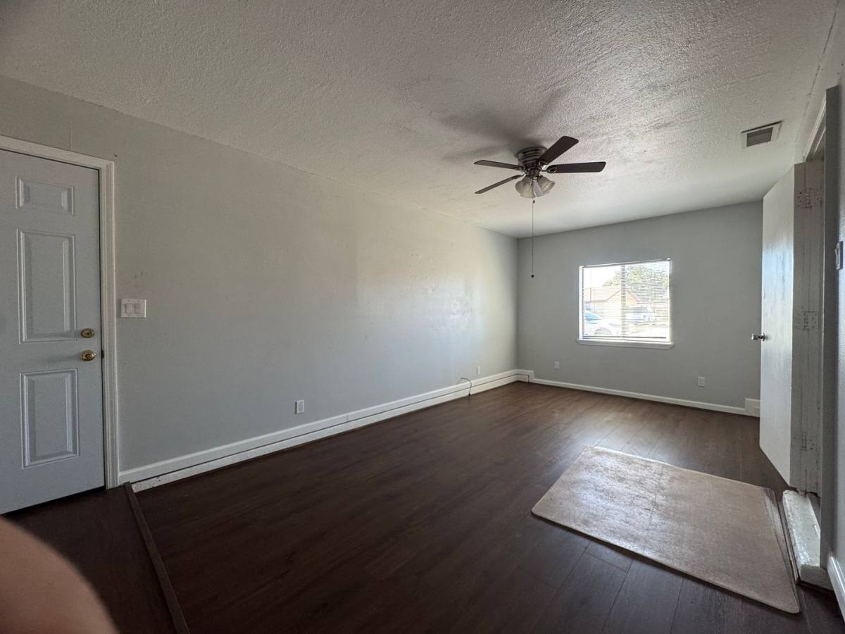 House for rent at 1211 Harvard Dr, Roswell, NM 88203