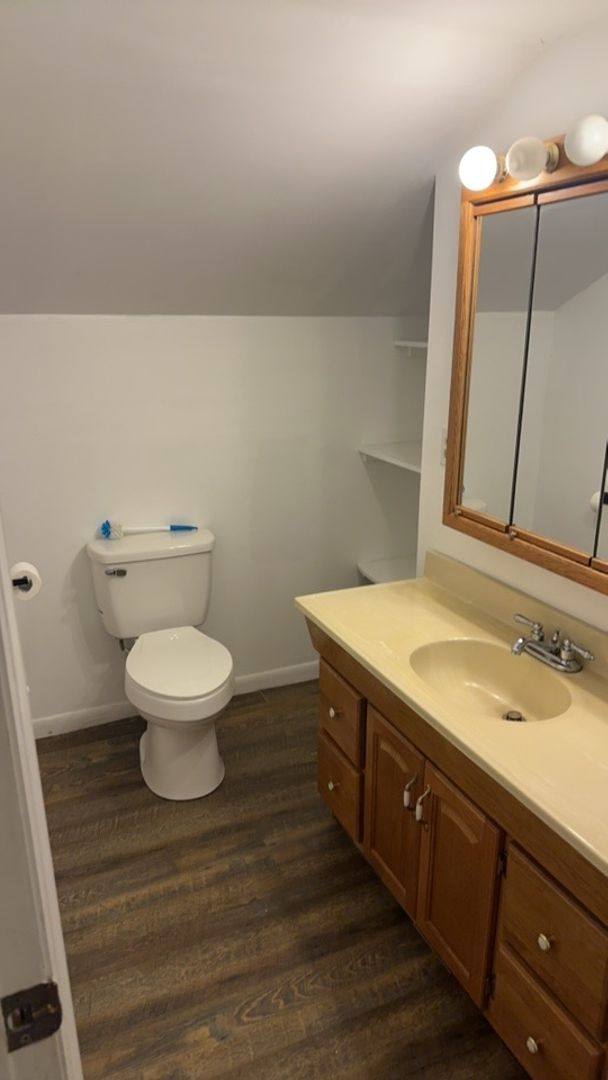 Apartment for rent at 4 Daugherty Rd, Grove City, PA 16127