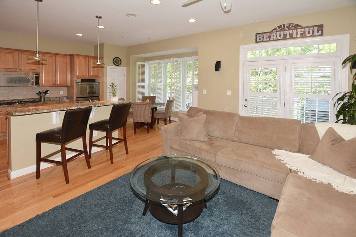 Townhouse for rent at 3547 Goddard Way, Alexandria, VA 22304
