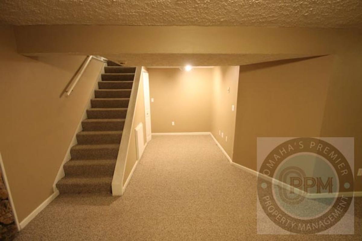 House for rent at 3442 S 88th St, Omaha, NE 68124