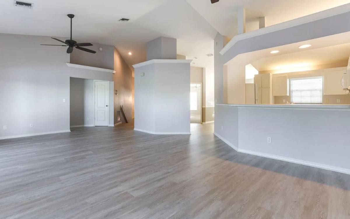 Condo for rent at 13093 Castle Harbour Dr, Naples, FL 34110