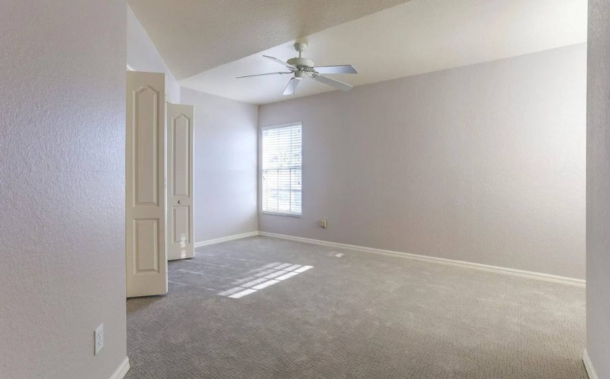 Condo for rent at 13093 Castle Harbour Dr, Naples, FL 34110