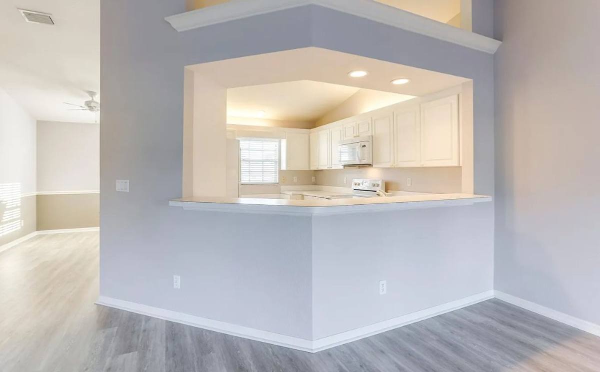 Condo for rent at 13093 Castle Harbour Dr, Naples, FL 34110