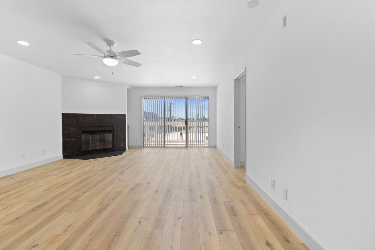 Apartment for rent at 206 E Imperial Ave, El Segundo, CA 90245