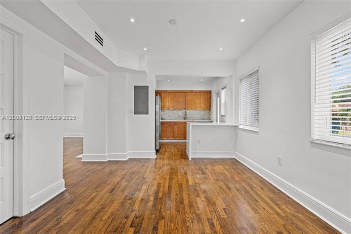 Apartment for rent at 3500 Ponce De Leon Blvd, Miami, FL 33134