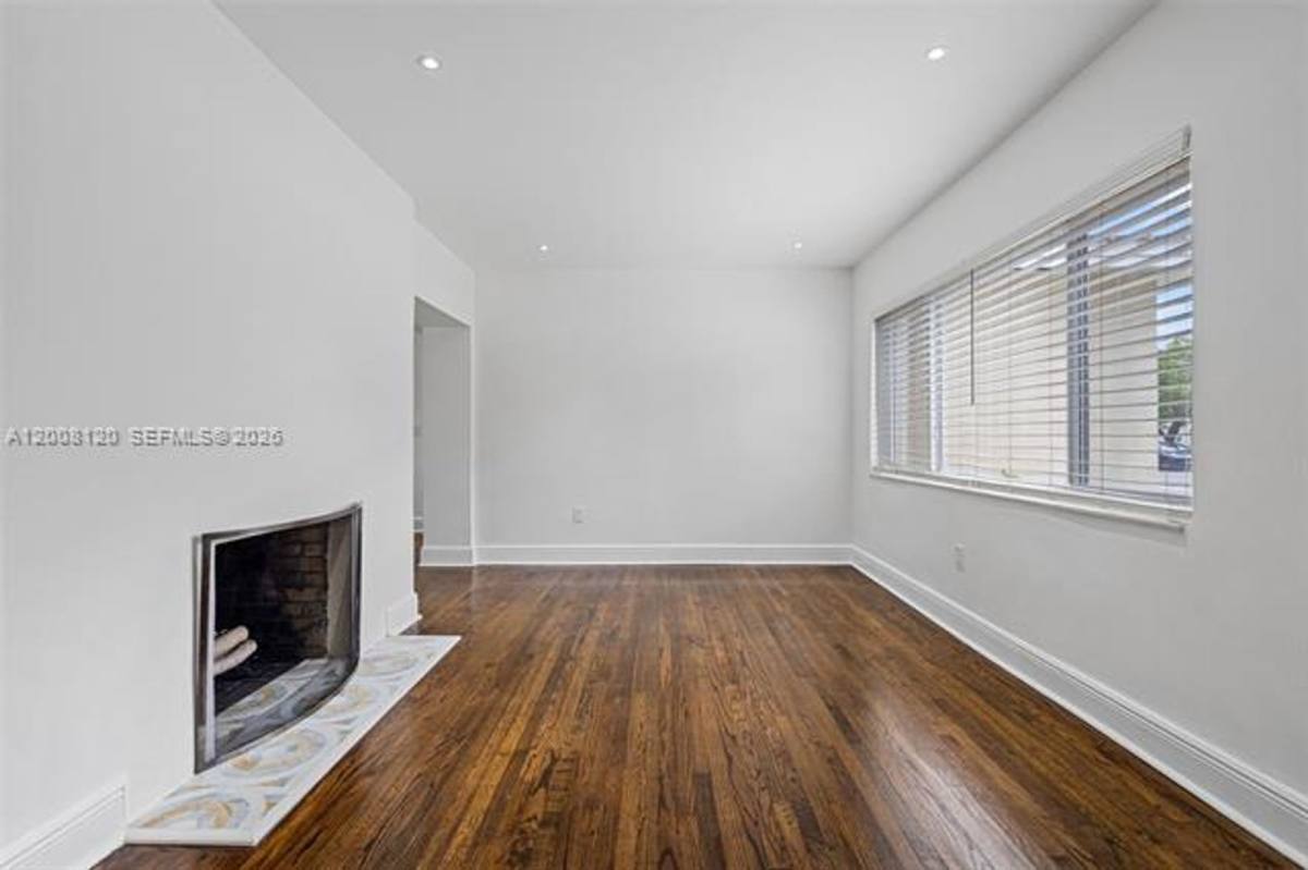 Apartment for rent at 3500 Ponce De Leon Blvd, Miami, FL 33134