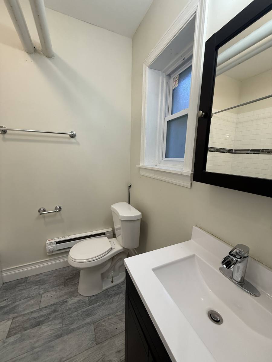 Apartment for rent at 2129 N Dayton St #G3, Chicago, IL 60614