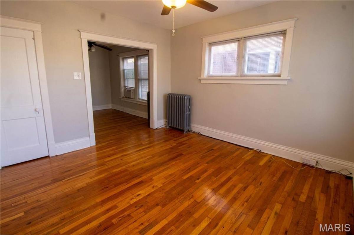 Apartment for rent at 2852 Shenandoah Ave, Saint Louis, MO 63104