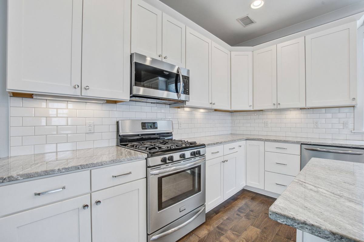 House for rent at 860 W Madison Ave, Charleston, SC 29412