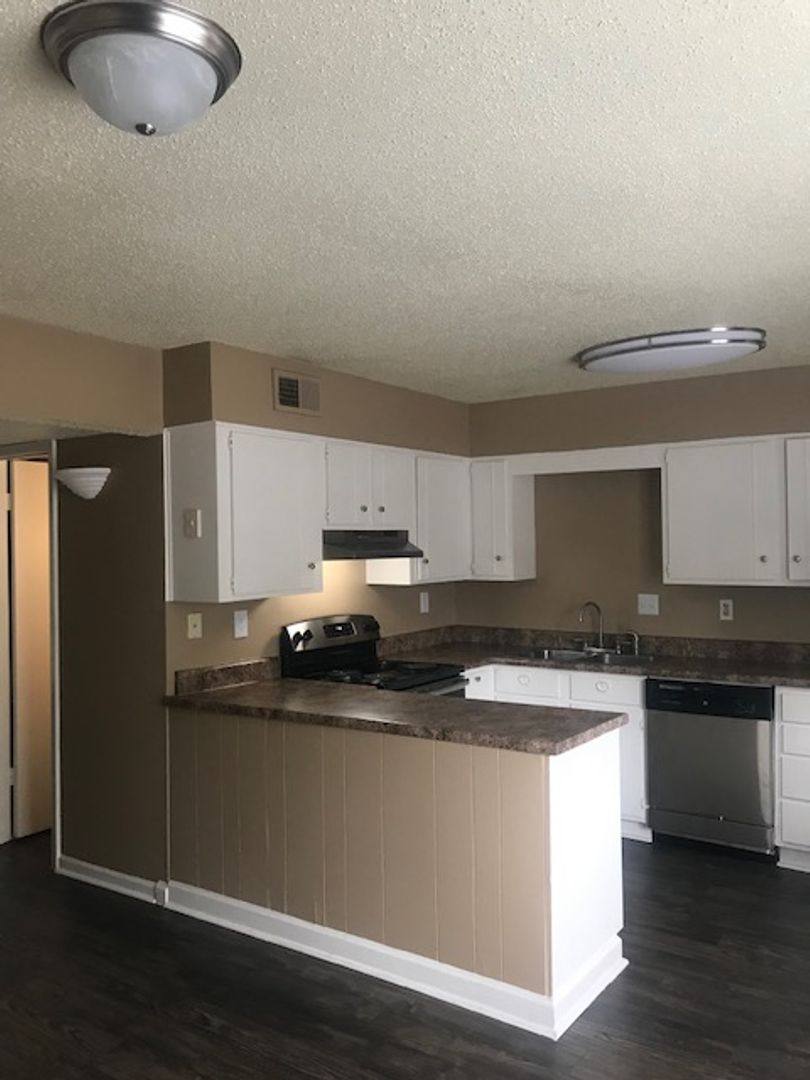 Apartment for rent at 6033 Bangalore Court, Memphis, TN 38119