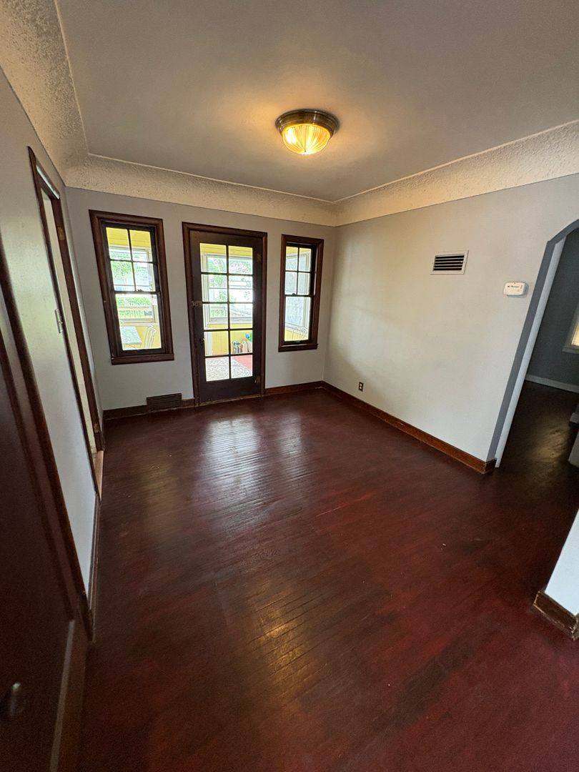 House for rent at 440 Cutler St, Waterloo, IA 50703