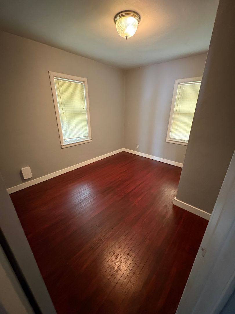House for rent at 440 Cutler St, Waterloo, IA 50703