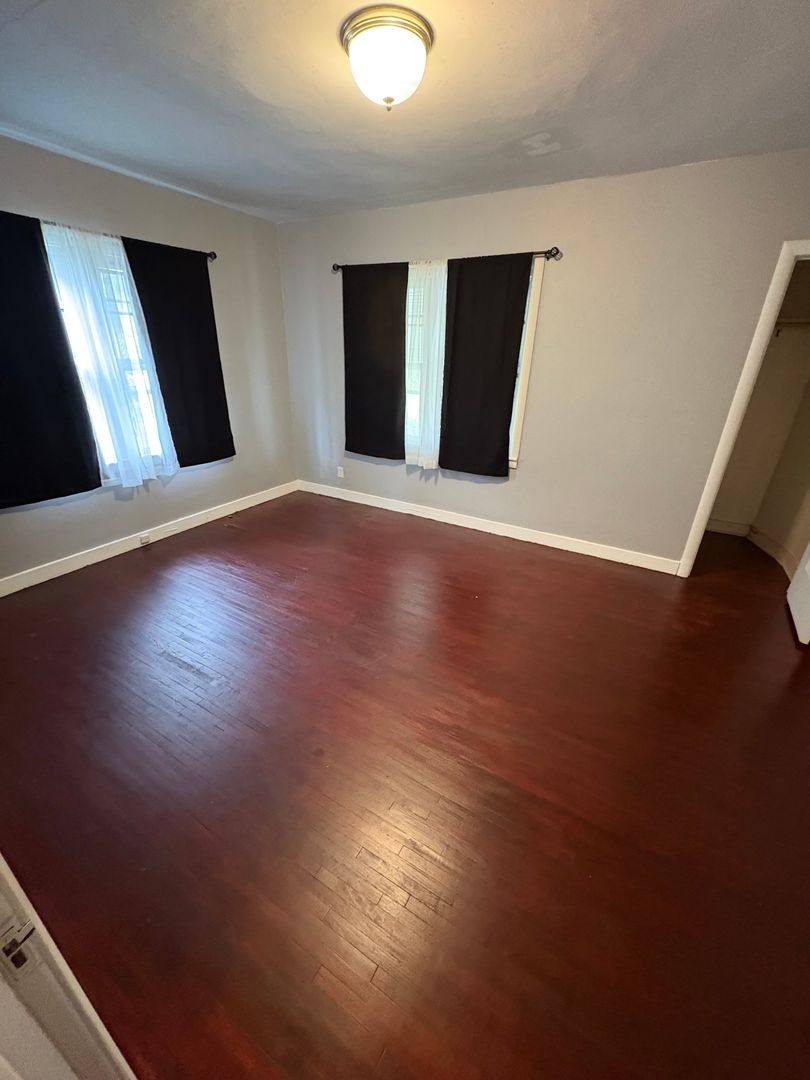 House for rent at 440 Cutler St, Waterloo, IA 50703