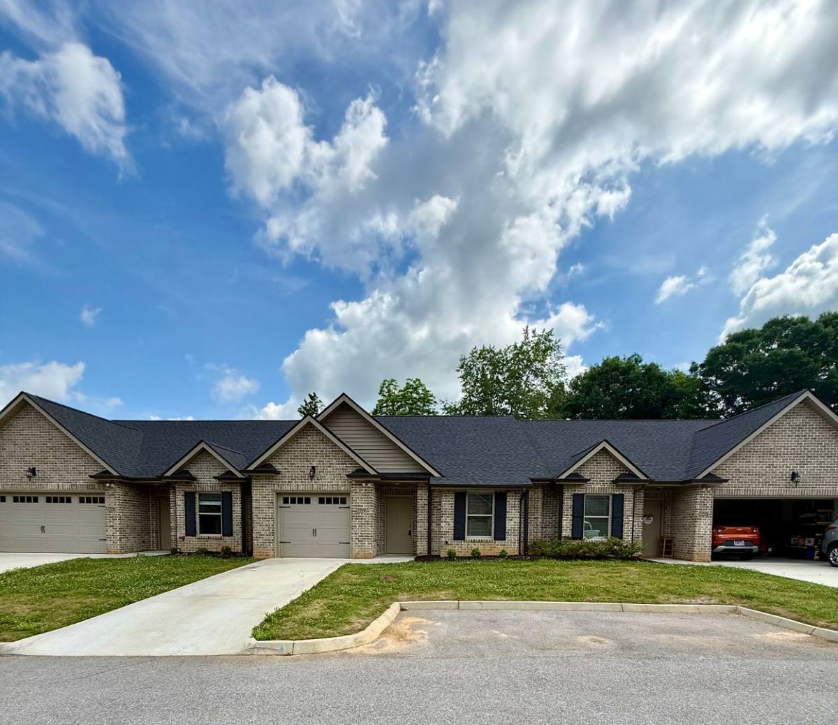 Condo for rent at 5928 Knox Hill Way, Knoxville, TN 37912