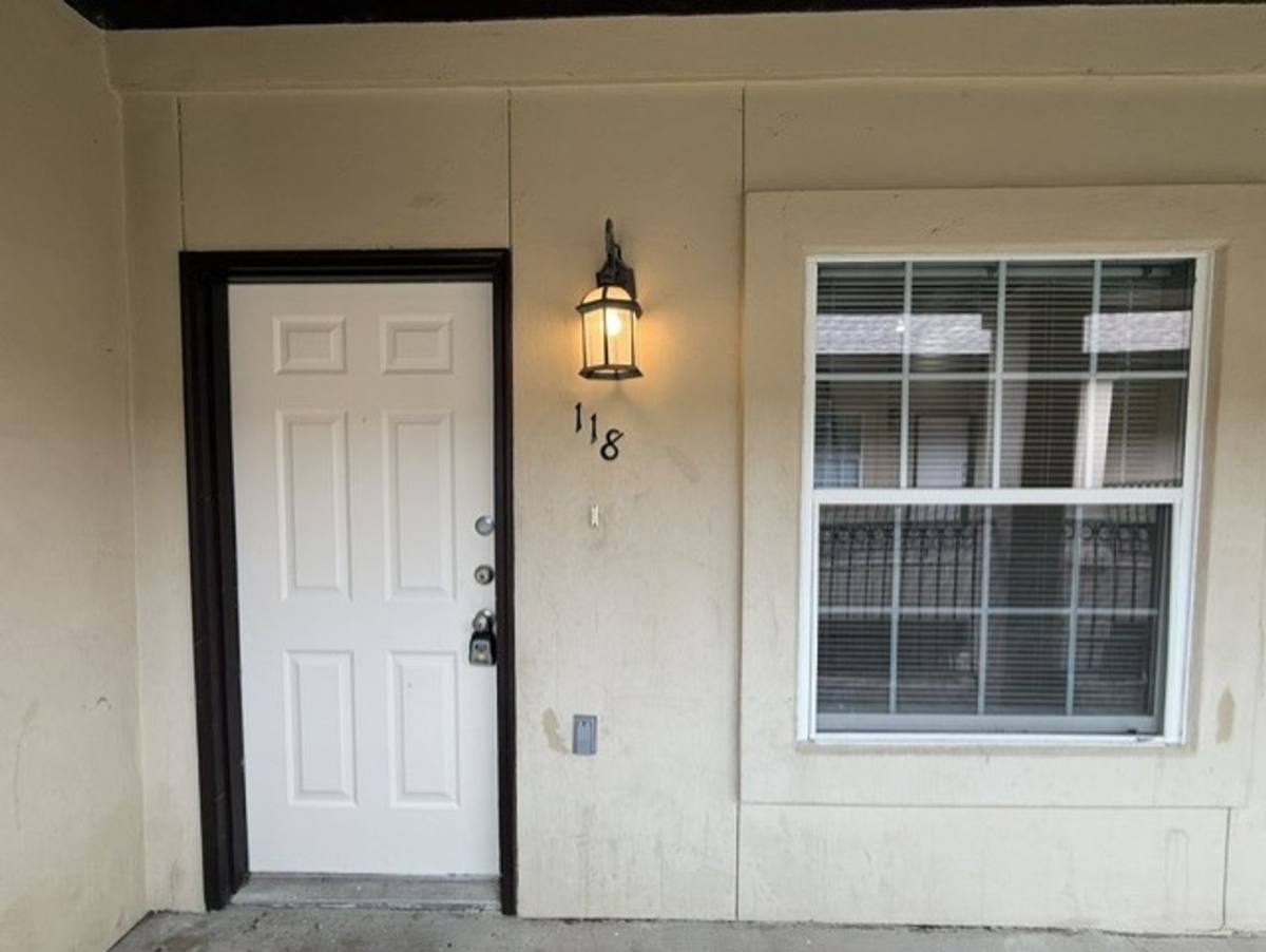 Apartment for rent at 710 Alta Vista, Laredo, TX 78041