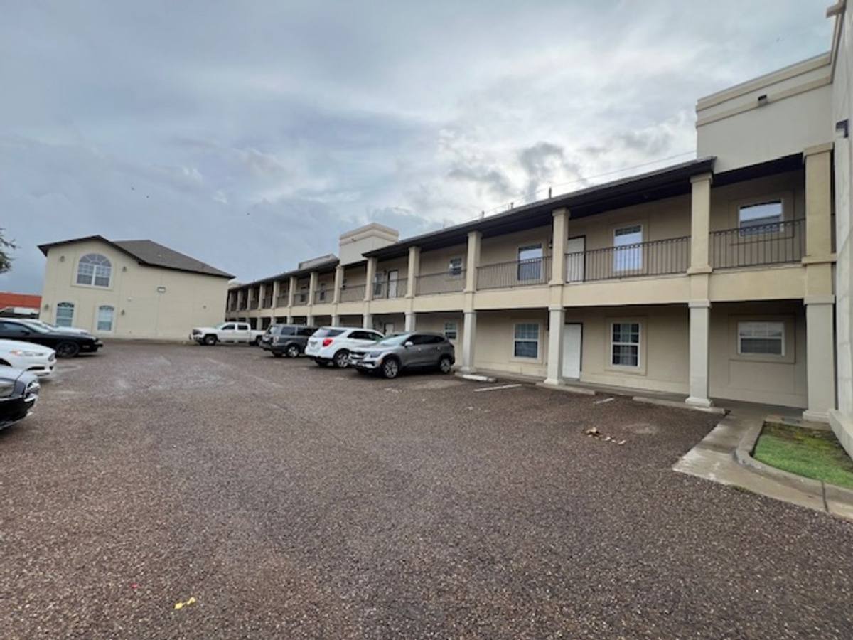 Apartment for rent at 710 Alta Vista, Laredo, TX 78041
