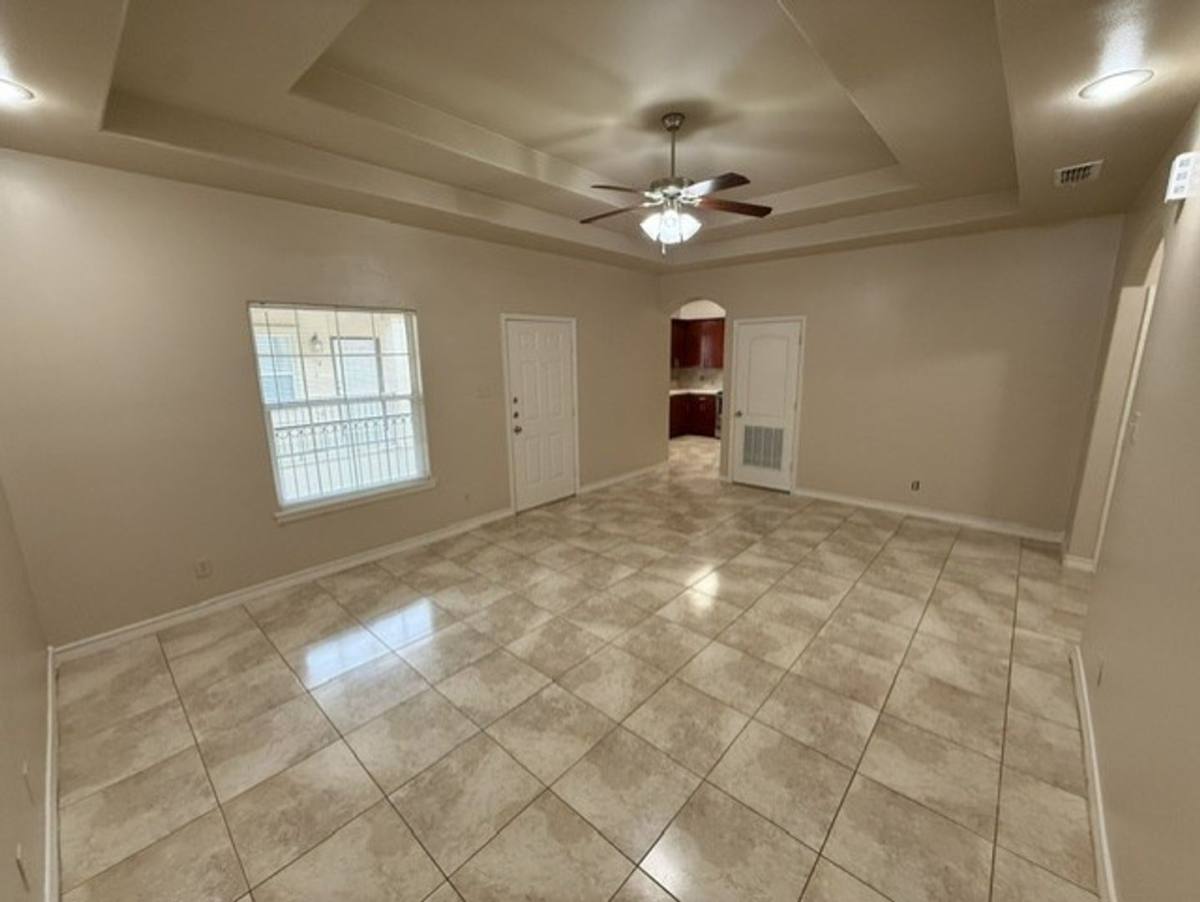 Apartment for rent at 710 Alta Vista, Laredo, TX 78041