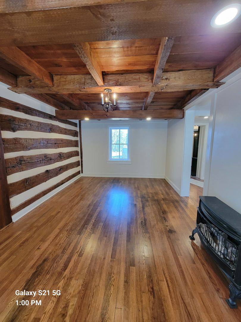 Apartment for rent at 107-109 S Main St, Mercersburg, PA 17236