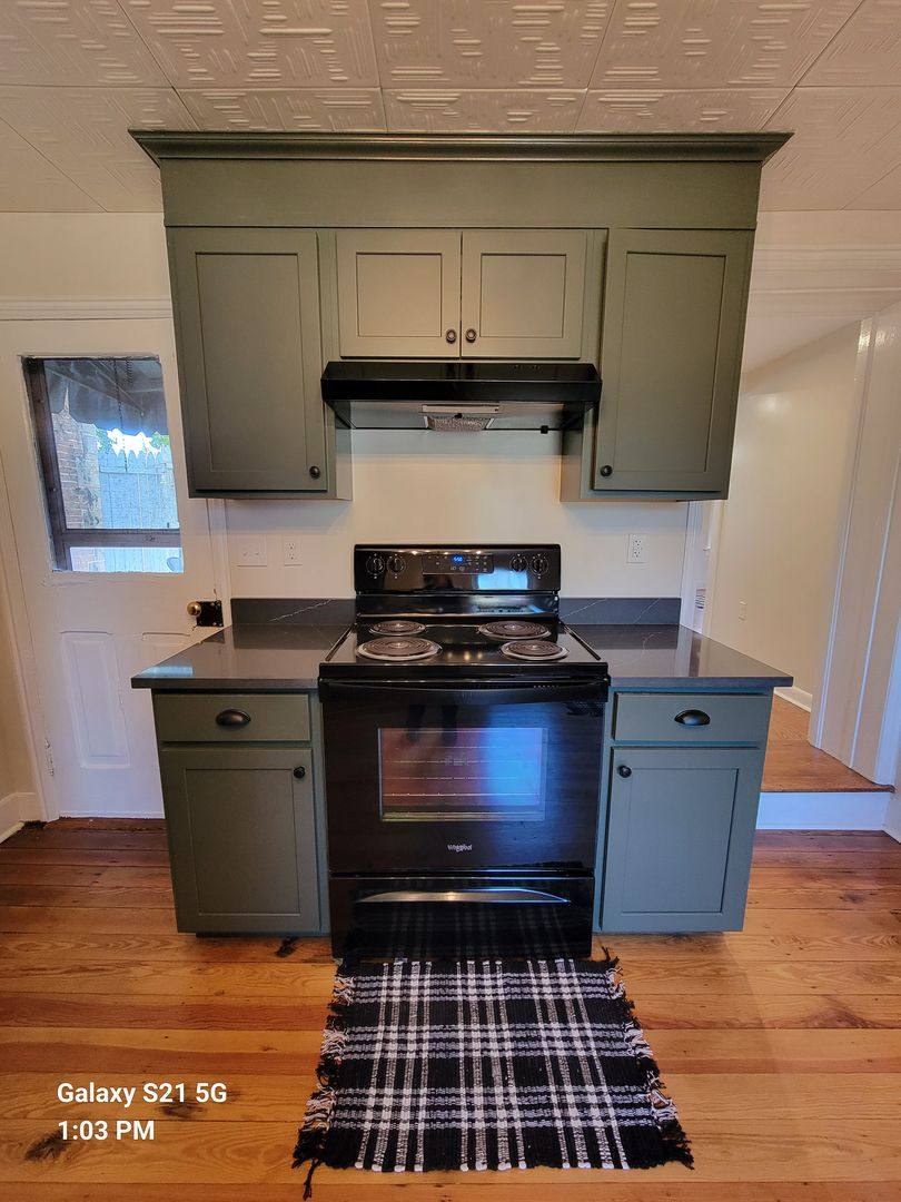 Apartment for rent at 107-109 S Main St, Mercersburg, PA 17236