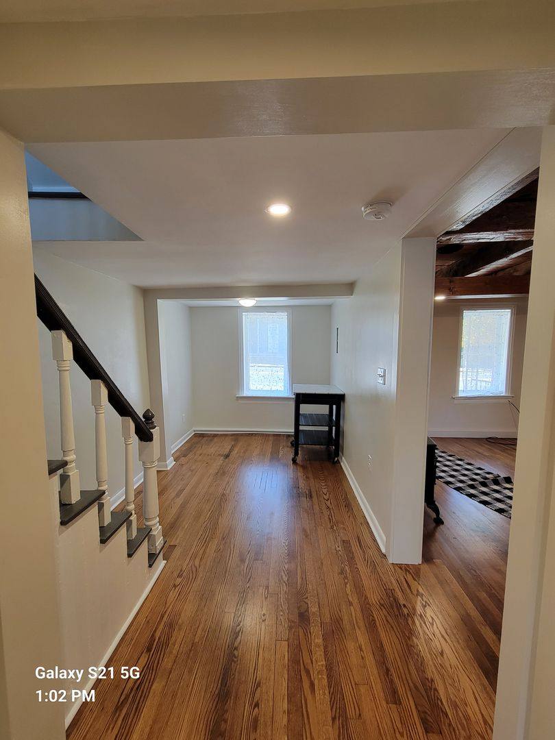 Apartment for rent at 107-109 S Main St, Mercersburg, PA 17236