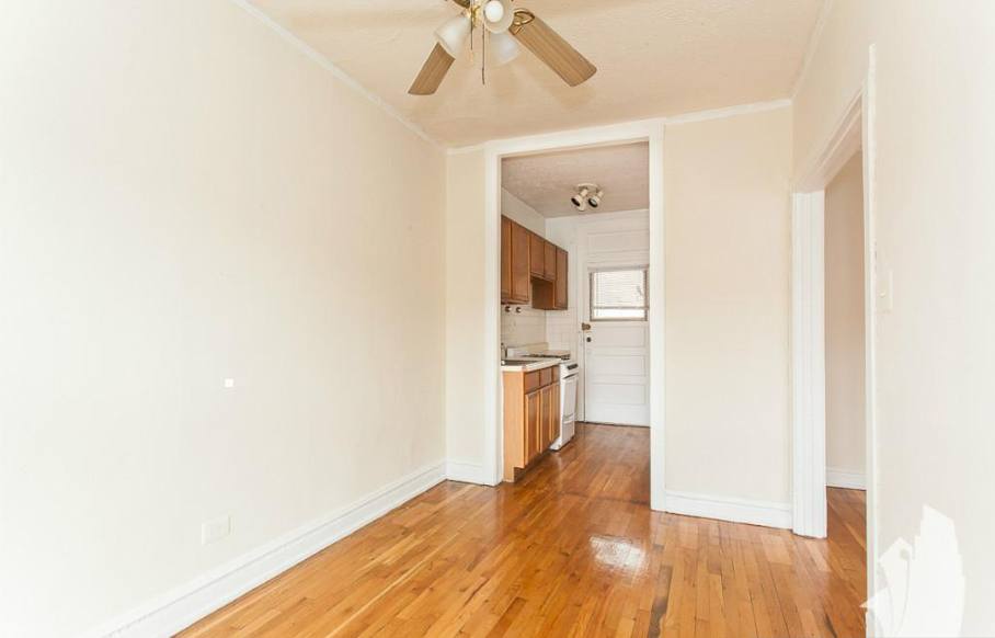 Apartment for rent at 622 W Cornelia Ave #N2, Chicago, IL 60657