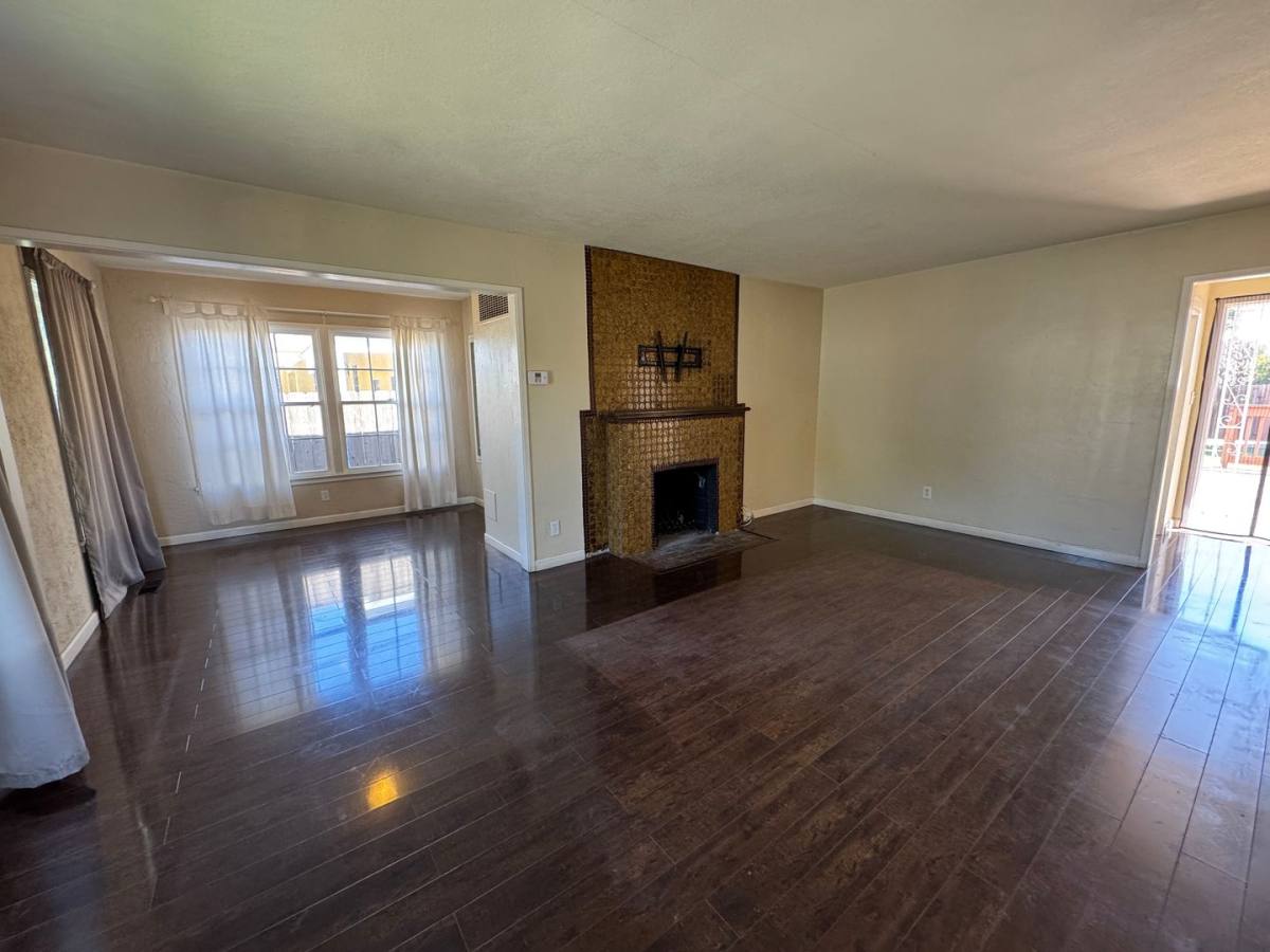 House for rent at 564 E St, Chula Vista, CA 91910