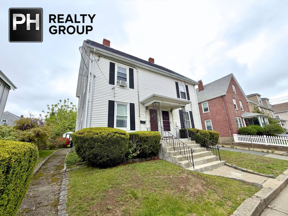 House for rent at 17 Clinton St, Newton, MA 02458