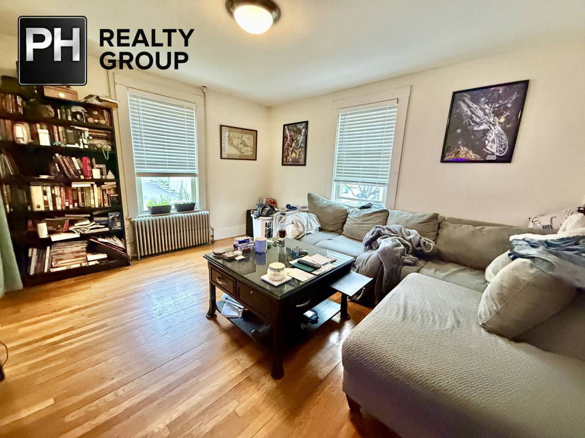 House for rent at 17 Clinton St, Newton, MA 02458