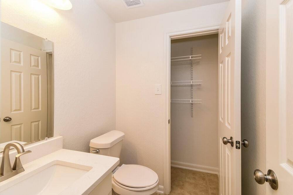 House for rent at 11307 Shoal Creek Dr, Pearland, TX 77584
