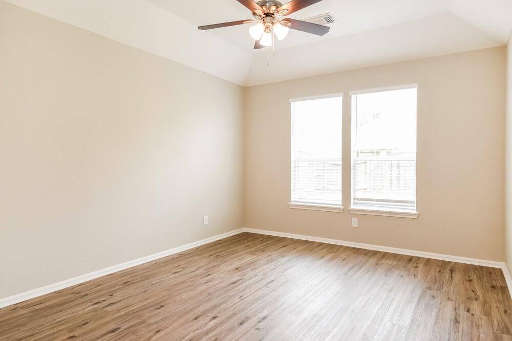 House for rent at 11307 Shoal Creek Dr, Pearland, TX 77584