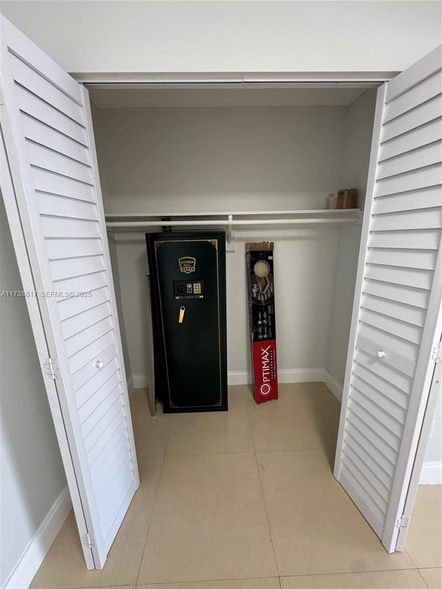 Condo for rent at 7745 SW 86th St #D-315, Miami, FL 33143