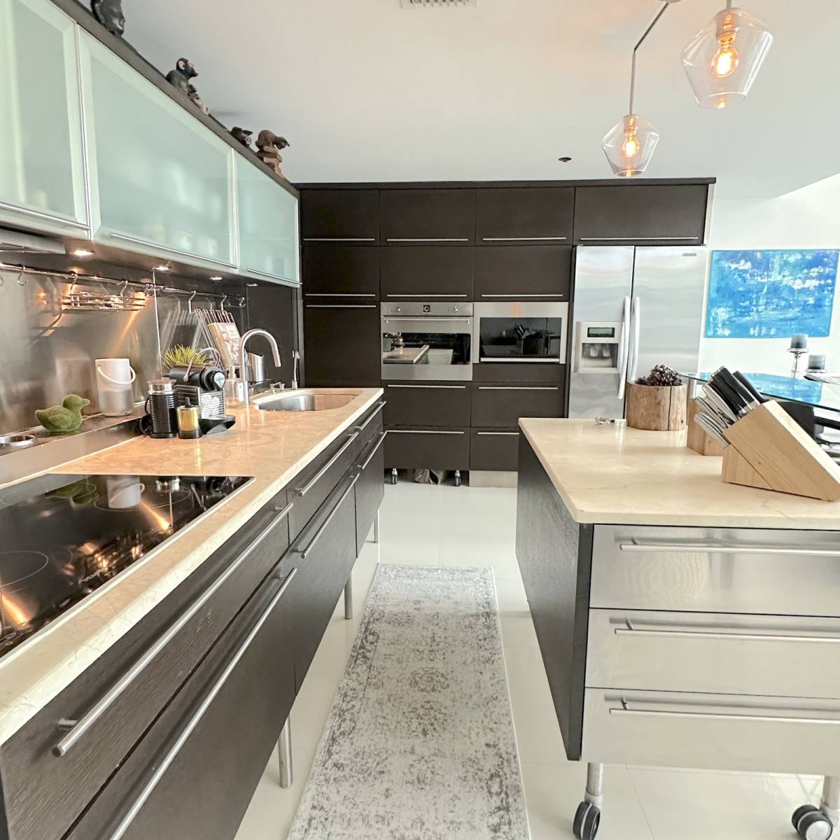 Apartment for rent at 6000 Collins Ave #509, Miami Beach, FL 33140