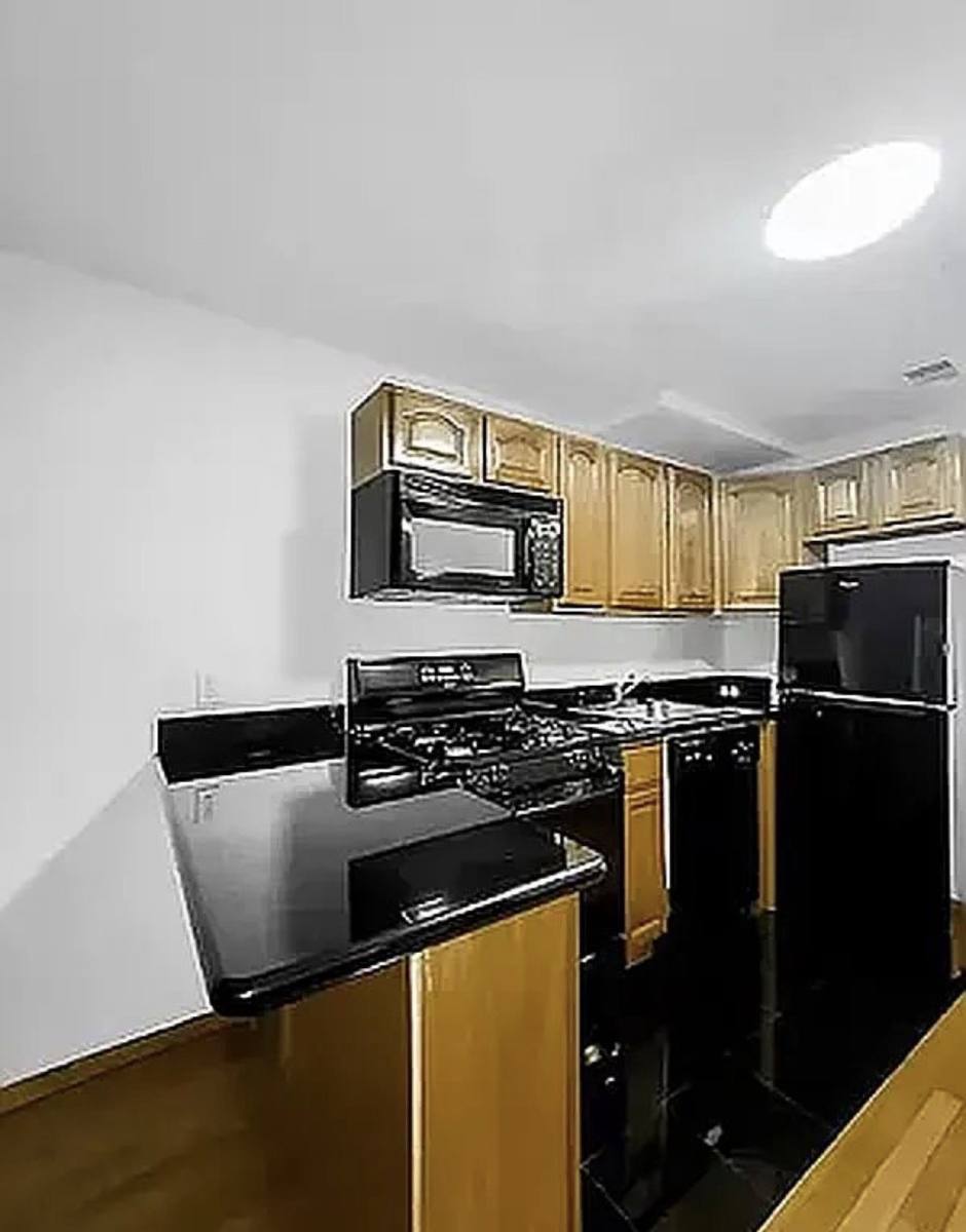 Apartment for rent at 212 E 10th St #2BB, New York, NY 10003