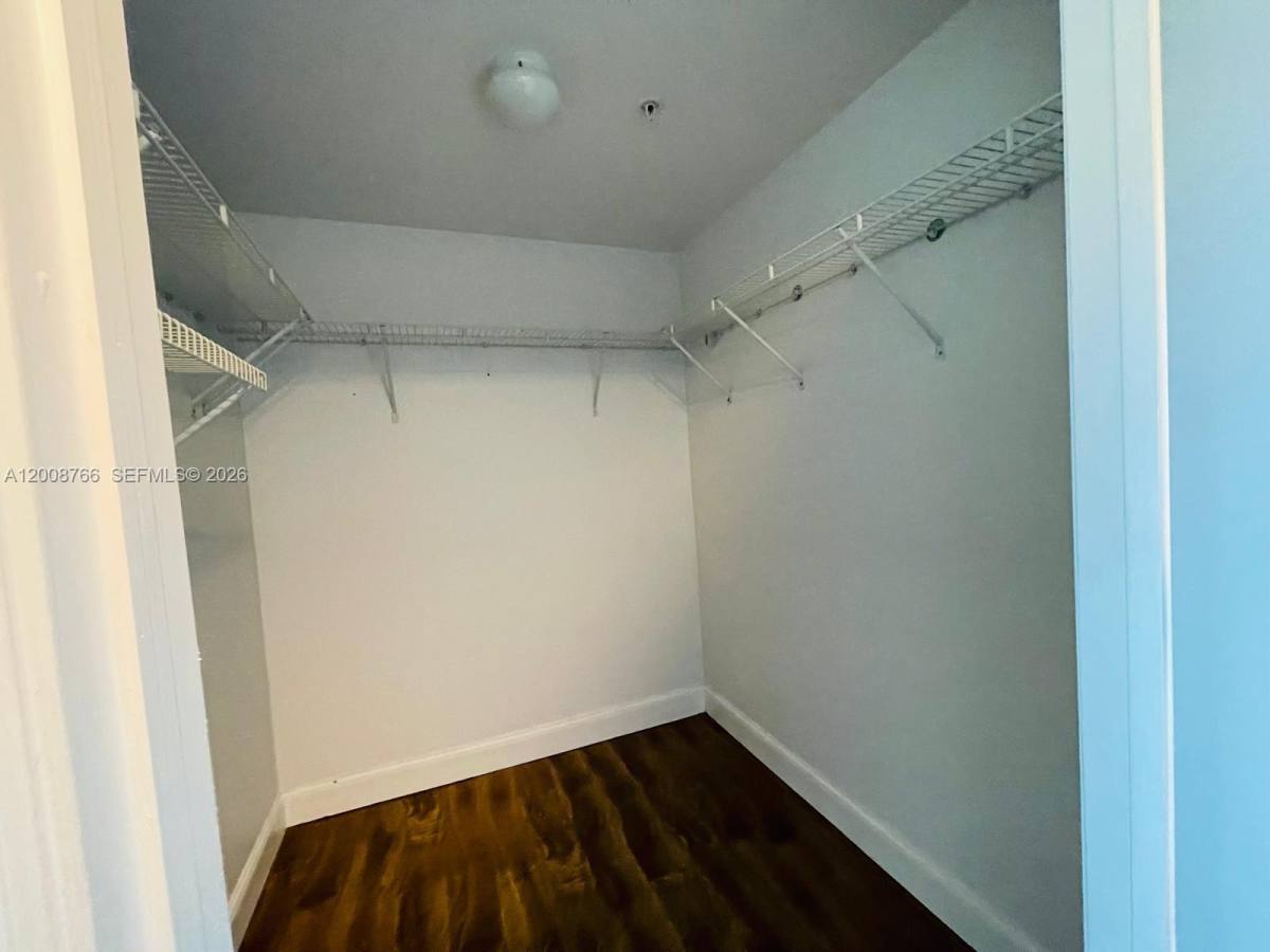 Apartment for rent at 14951 Royal Oaks Lane, Miami, FL 33181